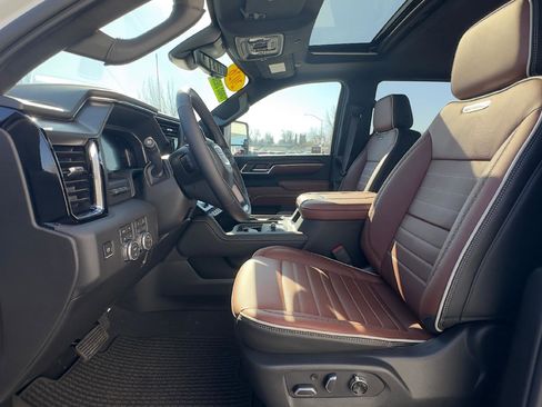 New 2026 GMC Sierra 2500 Denali Ultimate w/ Max Trailering Package image 16