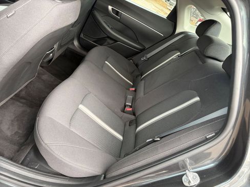 Used 2025 Hyundai Sonata SEL FWD image 24