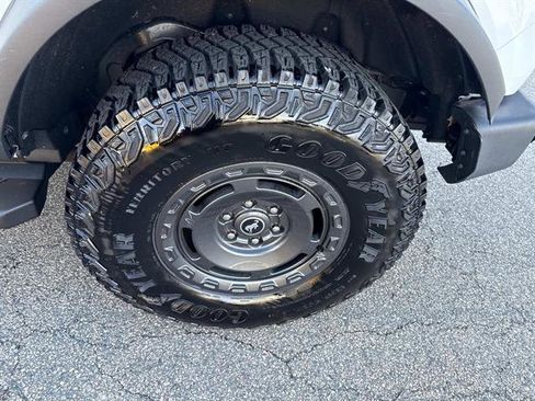 Used 2024 Ford Bronco Big Bend image 12