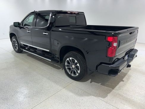 New 2026 Chevrolet Silverado 1500 High Country w/ Technology Package AWD/4WD image 3