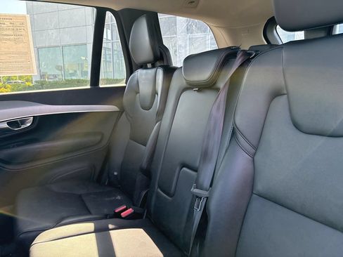 Certified 2023 Volvo XC90 B5 Core w/ Protection Package Premier AWD/4WD image 29