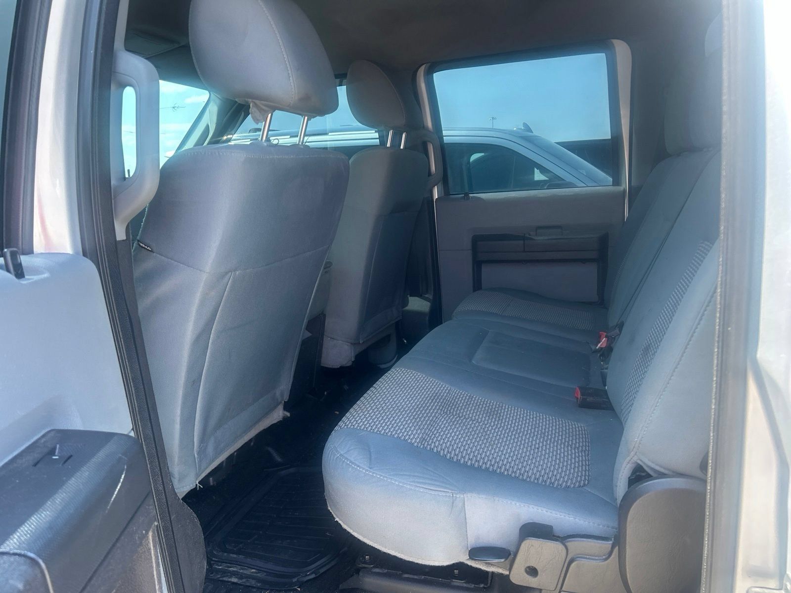 Used 2015 Ford F250 XL w/ Power Equipment Group AWD/4WD image 9