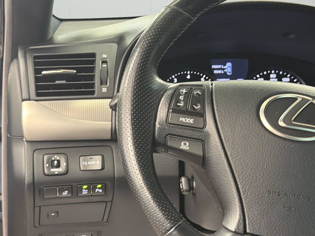 Used 2015 Lexus LS 460 AWD w/ F Sport Package image 21