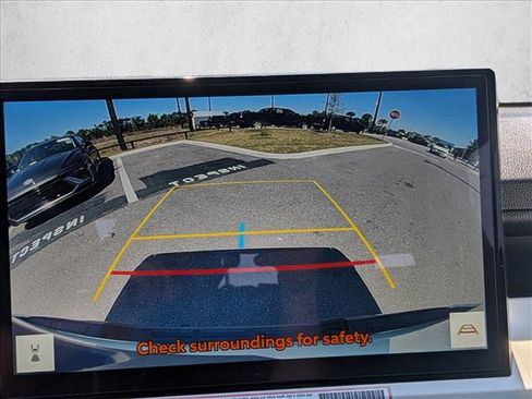 Used 2024 Toyota Tacoma TRD Sport image 13