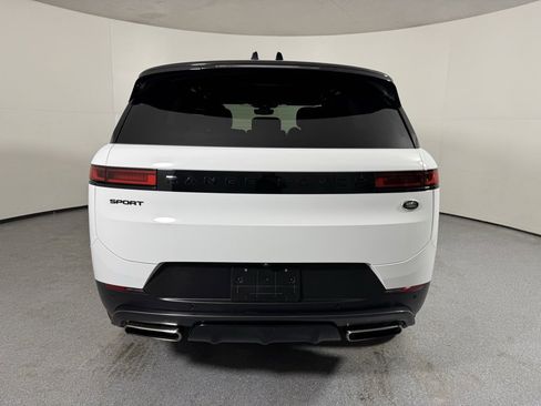 Used 2023 Land Rover Range Rover Sport SE image 7