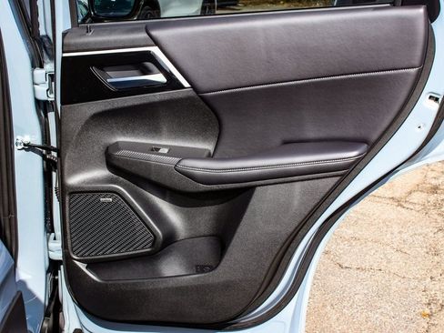New 2026 Mitsubishi Outlander AWD image 12