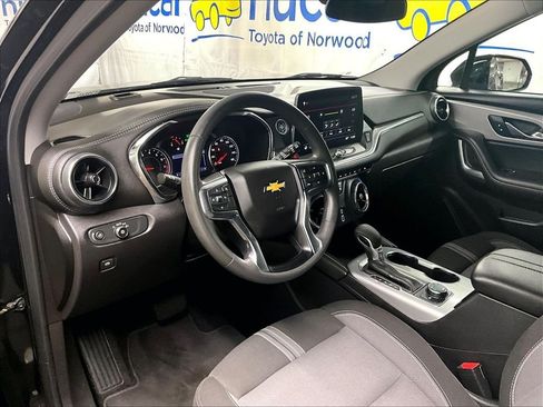 Used 2024 Chevrolet Blazer LT AWD/4WD image 7