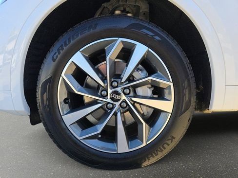 Certified 2023 Audi Q5 2.0T Premium w/ Convenience Package image 33