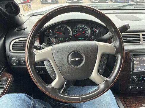 Used 2013 GMC Sierra 3500 Denali image 28