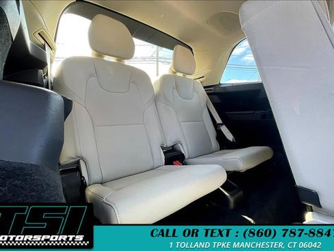 Used 2018 Volvo XC90 T6 Momentum w/ Momentum Plus Package image 28