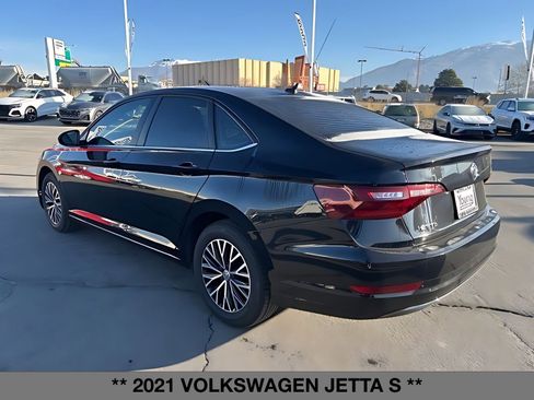 Used 2021 Volkswagen Jetta S w/ Driver Assistance Package image 5