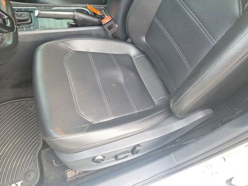 Used 2018 Volkswagen Passat 2.0T SE image 28