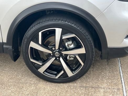 Used 2022 Nissan Rogue Sport SL image 10