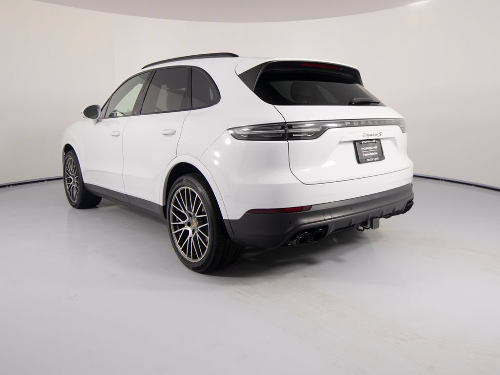 Certified 2023 Porsche Cayenne S Platinum AWD/4WD image 8