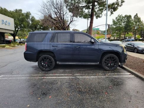 Used 2017 GMC Yukon SLT w/ Open Road Package image 8