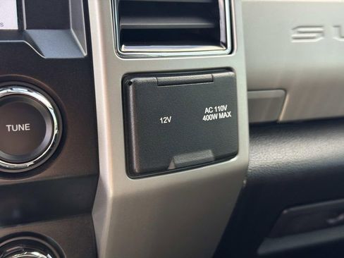Used 2019 Ford F450 Lariat w/ Chrome Package AWD/4WD image 31