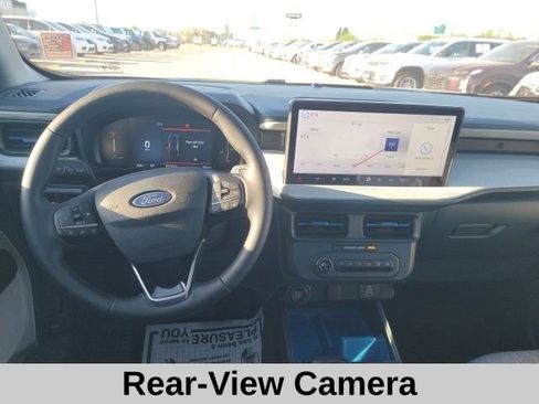 New 2026 Ford Maverick XLT FWD image 4