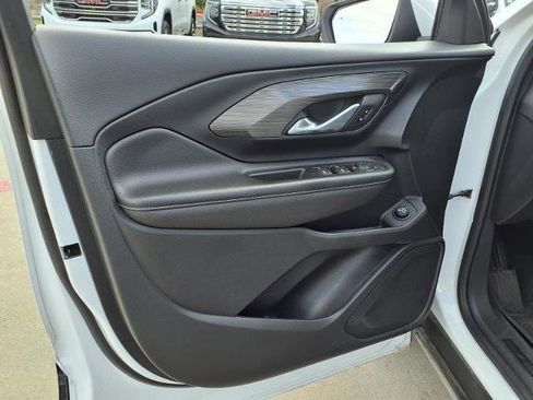 Used 2022 GMC Terrain SLE w/ Driver Convenience Package FWD image 20