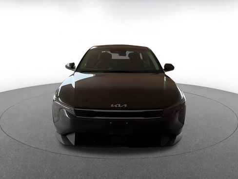 Used 2025 Kia K4 LXS FWD image 11