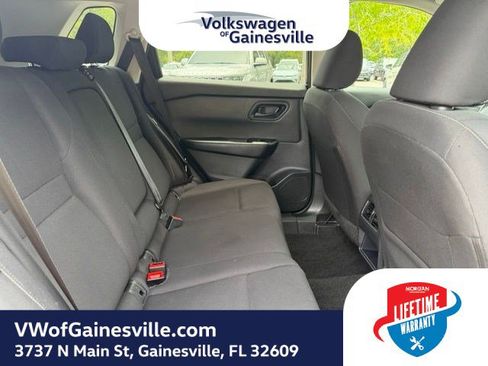 Used 2024 Nissan Rogue S FWD image 8