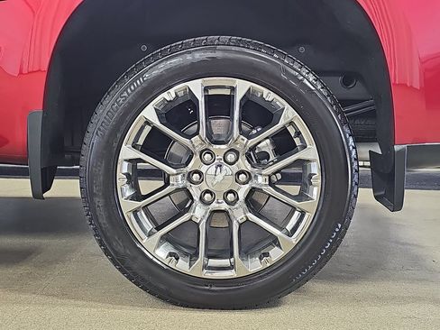 Used 2026 Chevrolet Silverado 1500 High Country AWD/4WD image 39