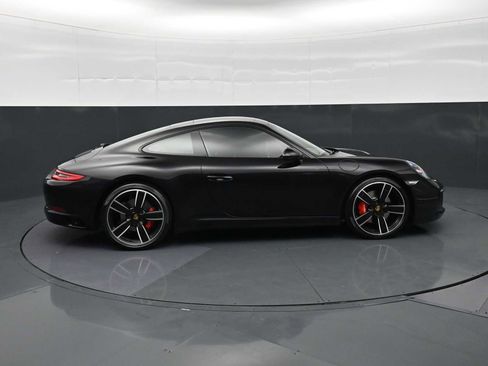 Certified 2018 Porsche 911 Carrera S RWD image 25