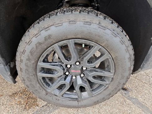 Used 2019 GMC Sierra 1500 AT4 image 36