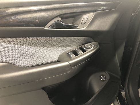 New 2025 Chevrolet TrailBlazer LT w/ Convenience Package image 7