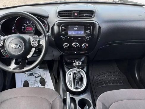 Used 2017 Kia Soul w/ Convenience Package FWD image 16