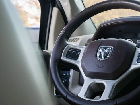 Used 2015 RAM 3500 Laramie image 44