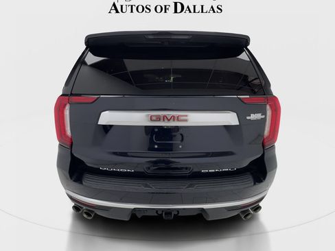 Used 2021 GMC Yukon XL Denali w/ Denali Premium Package AWD/4WD image 9