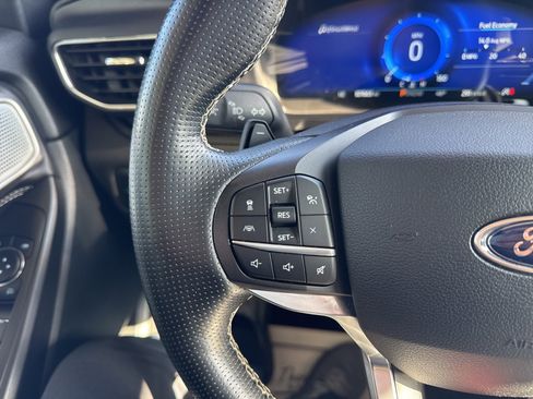 Certified 2020 Ford Explorer ST w/ Premium Technology Package image 29