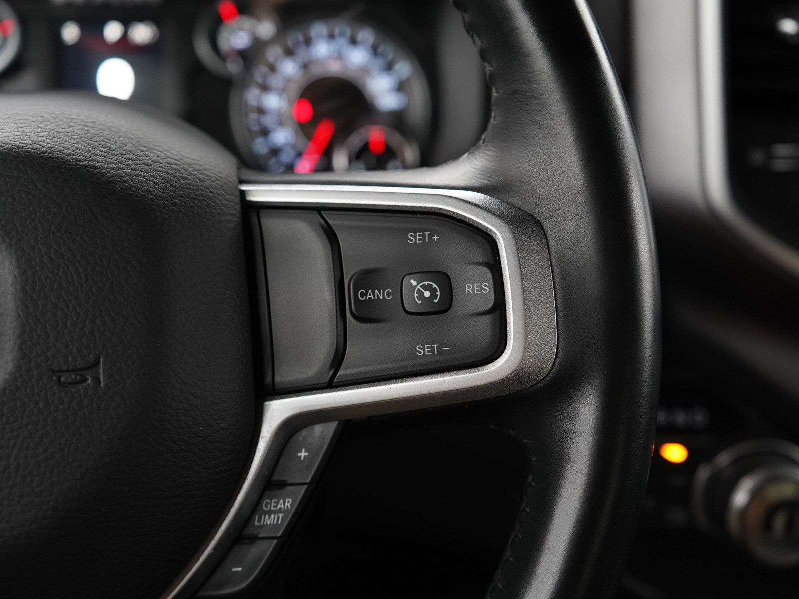 Used 2019 RAM 1500 Big Horn AWD/4WD image 24