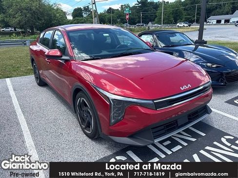 Used 2025 Kia K4 EX FWD image 1