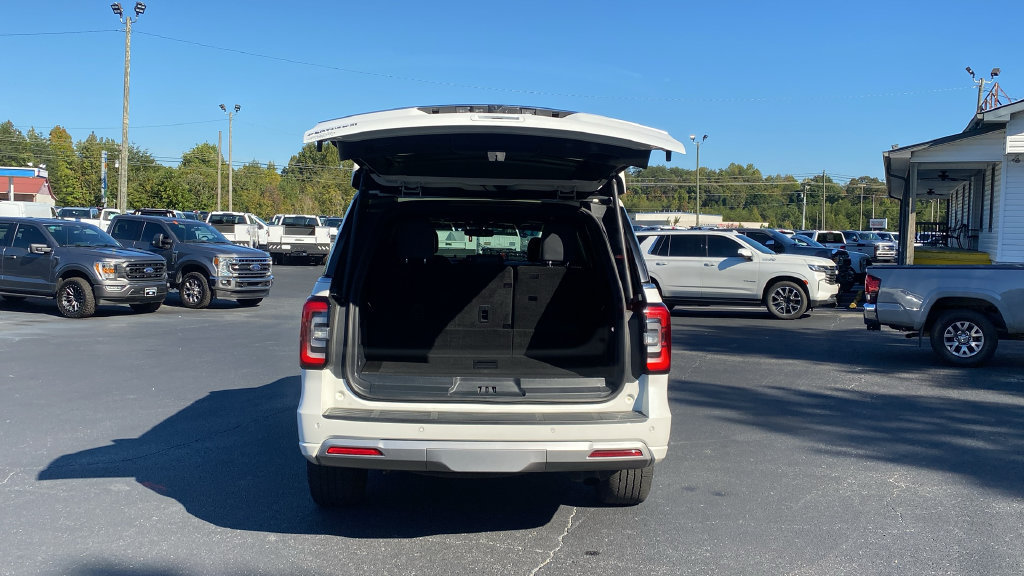 Used 2024 Ford Expedition Platinum AWD/4WD image 19