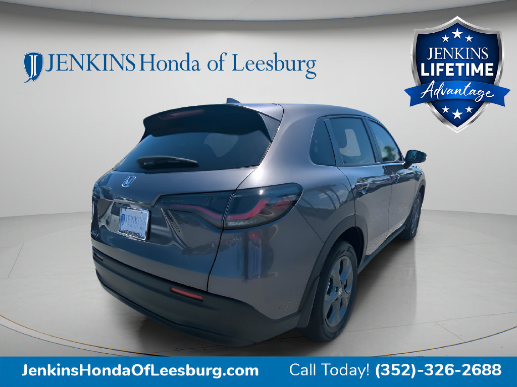 New 2027 Honda HR-V LX image 3