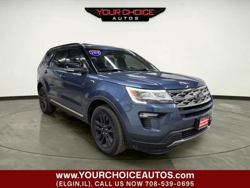 Used 2018 Ford Explorer XLT w/ Equipment Group 202A image 7