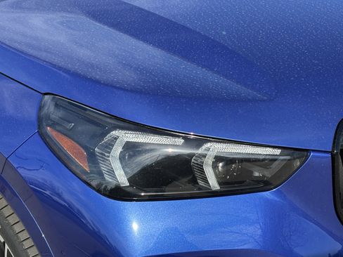 Used 2026 BMW X1 xDrive28i w/ Technology Package image 11