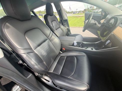 Used 2018 Tesla Model 3 Long Range RWD image 20