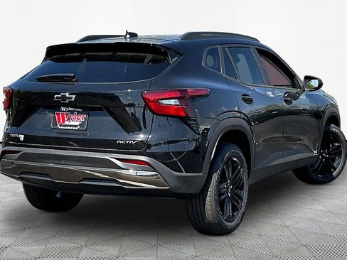 New 2026 Chevrolet Trax ACTIV w/ Driver Confidence Package FWD image 7
