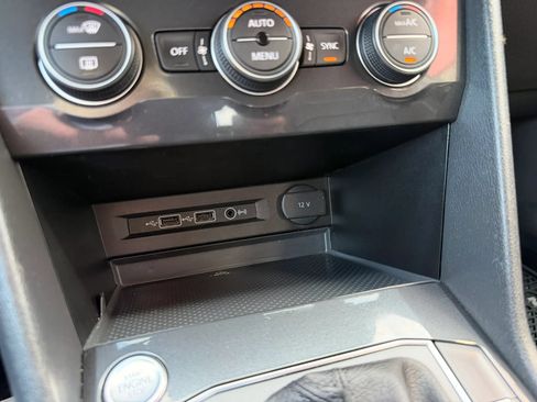 Used 2019 Volkswagen Tiguan SEL Premium R-Line AWD/4WD image 21