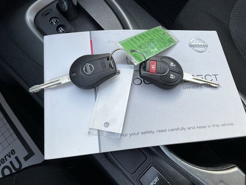 Used 2012 Nissan Rogue S w/ Special Edition Pkg image 34