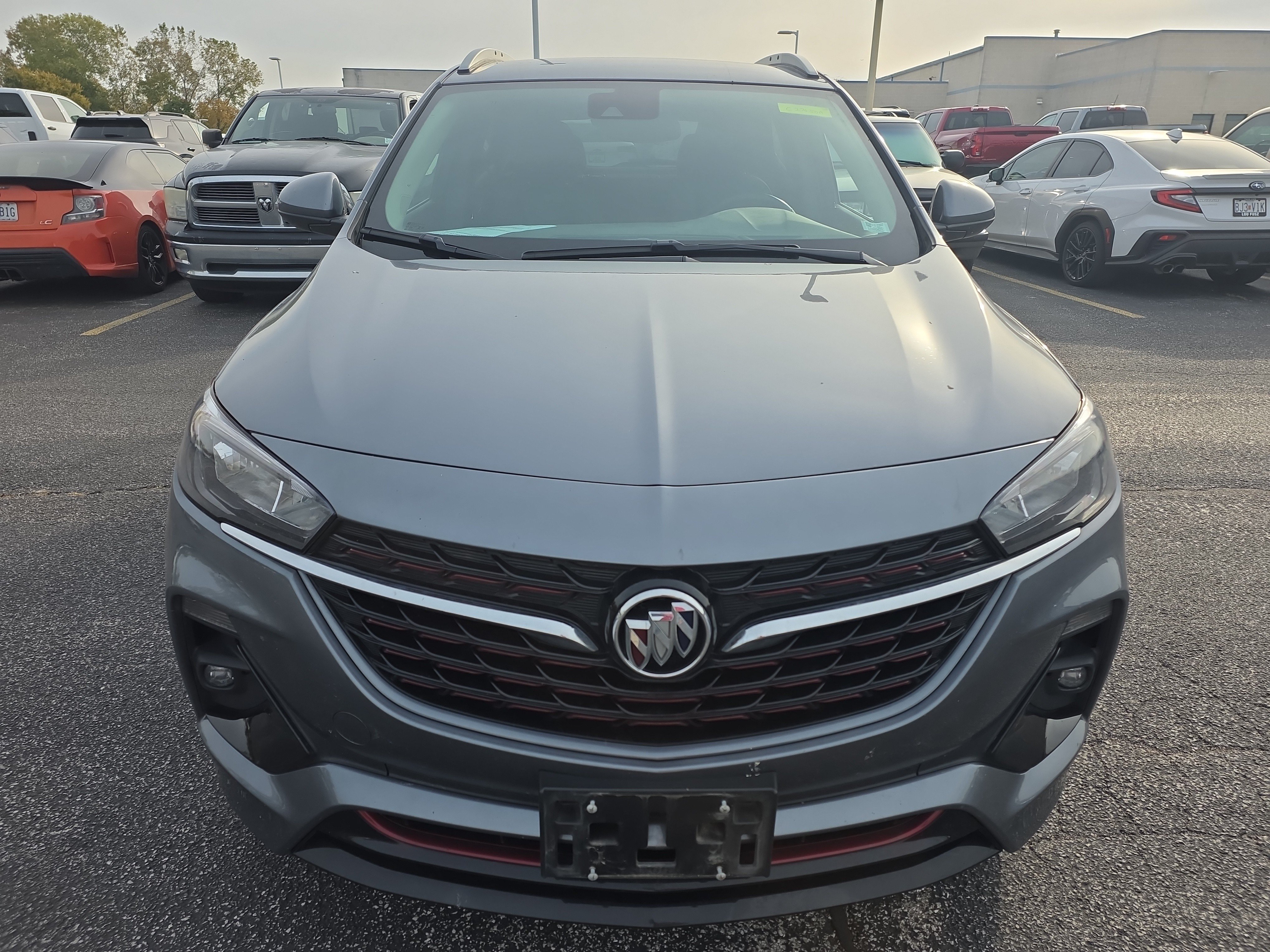 Used 2022 Buick Encore GX Select w/ Sport Touring Package FWD image 9
