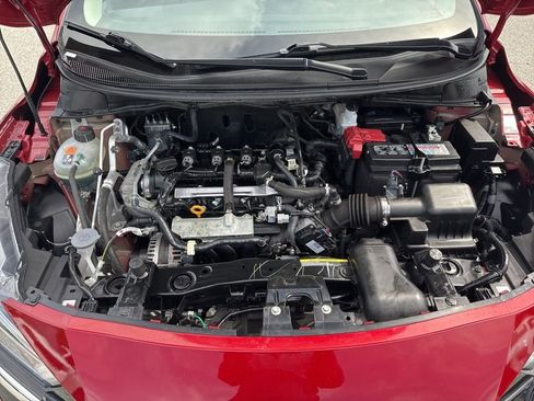 Used 2025 Nissan Versa SV image 29