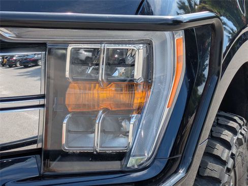 Used 2021 Ford F150 Lariat AWD/4WD image 12