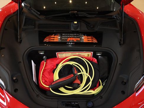 Certified 2022 Ferrari SF90 Spider image 97