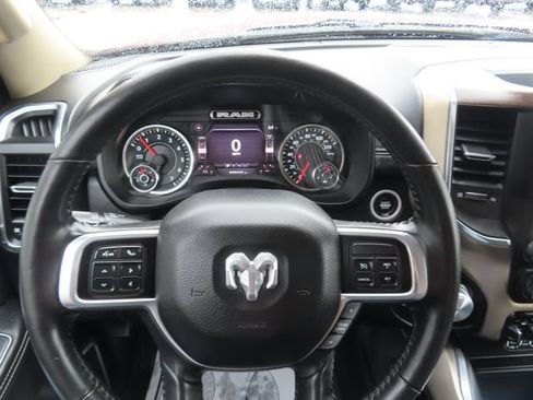 Used 2022 RAM 3500 Laramie AWD/4WD image 33