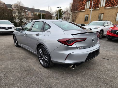 Used 2025 Acura TLX w/A-Spec Package image 3