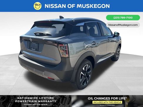 New 2026 Nissan Kicks SV w/ Cold Weather Package image 7