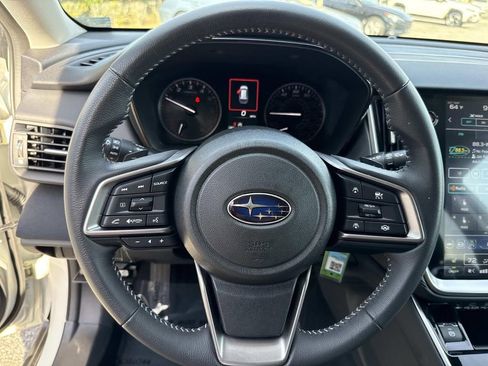 Used 2023 Subaru Outback Premium image 37